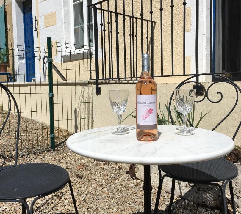 Photo of Patio Balcony in Sainte-Colombe-sur-Loing