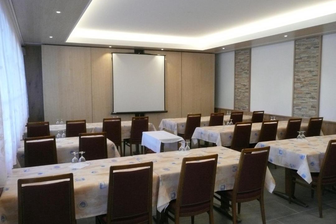 Photo of Others in Wikon