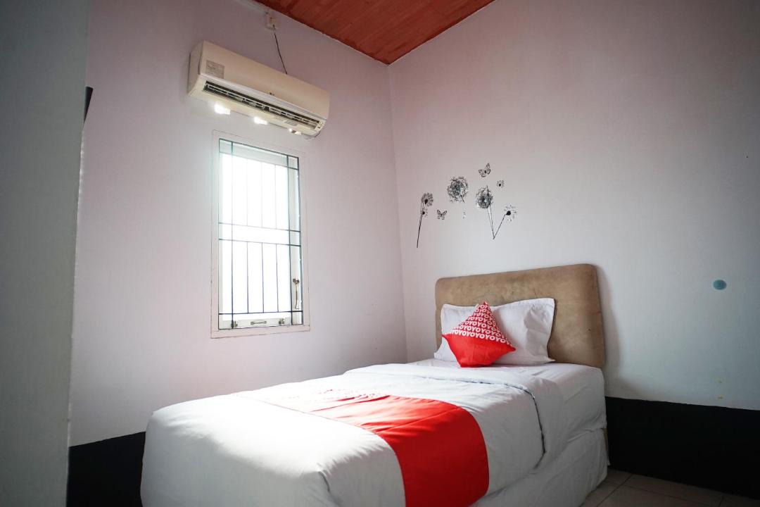 Photo of Bedroom in Balikpapan