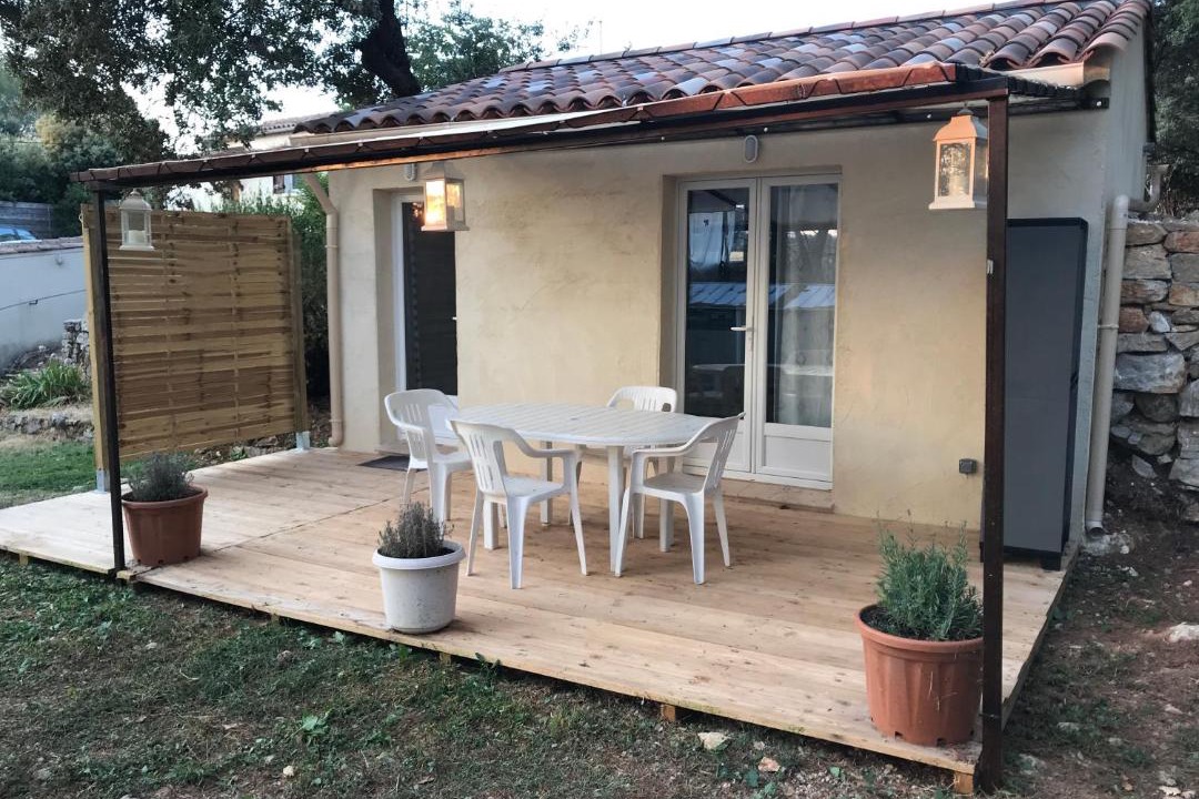 Photo of Buildings in Flayosc