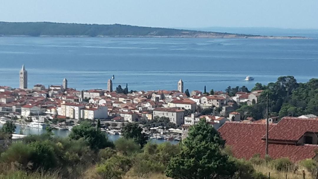 Photo of Others in Mundanije