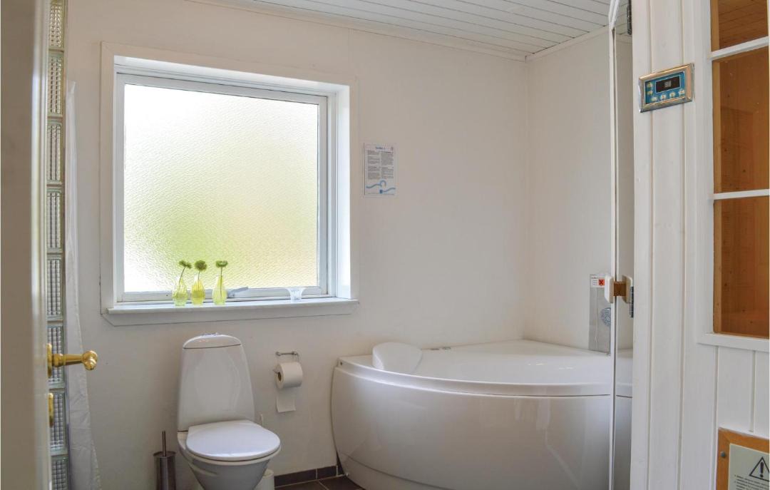Photo of Bathroom in Skjern