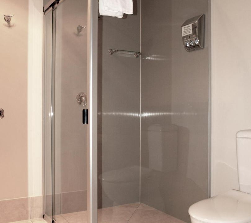 Photo of Bathroom in Amamoor