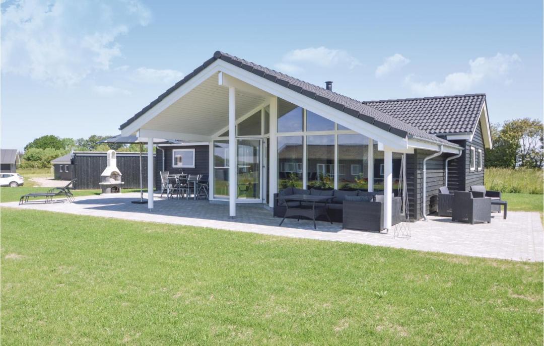 Photo of Buildings in Arø