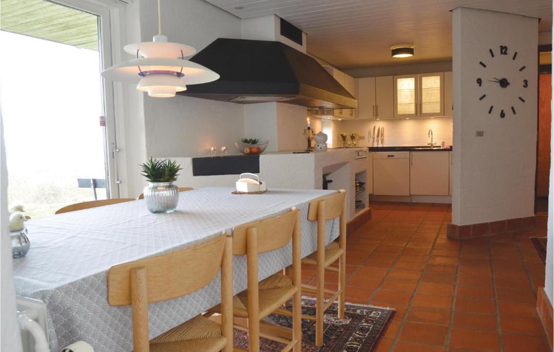 Photo of Others in Hvalpsund