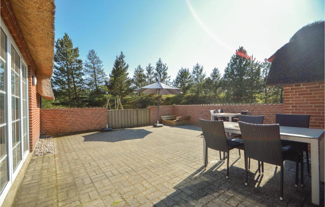 Photo of Patio Balcony in Sønderstrand