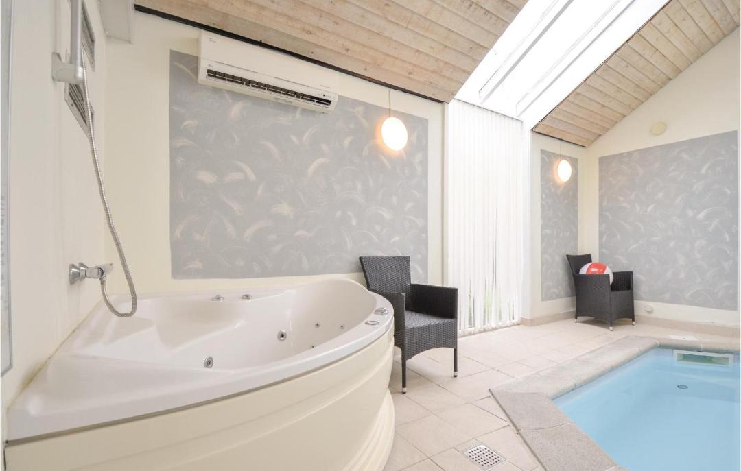 Photo of Bathroom in Øer Strand