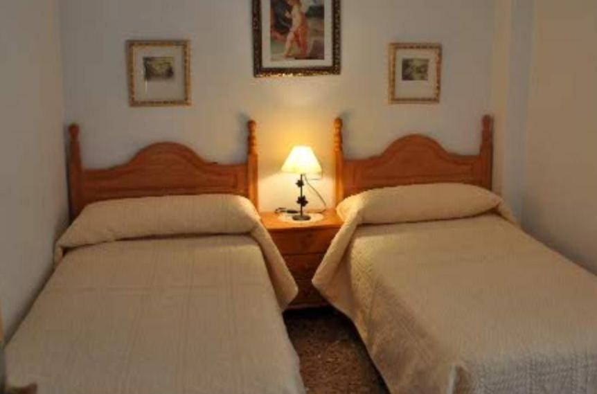 Photo of Bedroom in Alcoroches