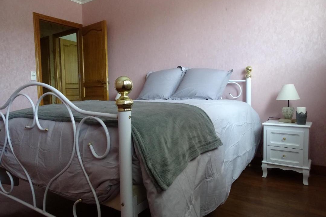 Photo of Others in Esbarres