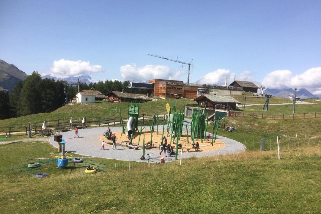 Photo of Others in Graechen