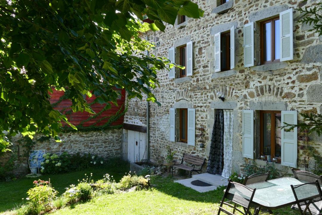 Photo of Buildings in Saint-Sauveur-la-Sagne