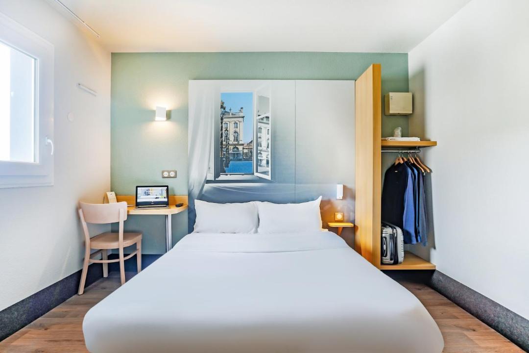 Photo of Bedroom in Frouard