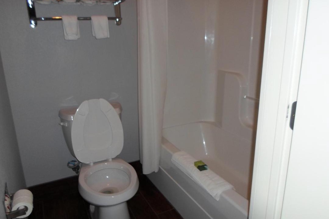 Photo of Bathroom in Beeville