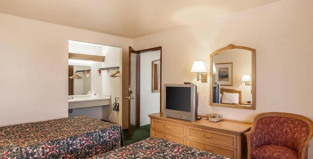 Photo of Others in Ashland