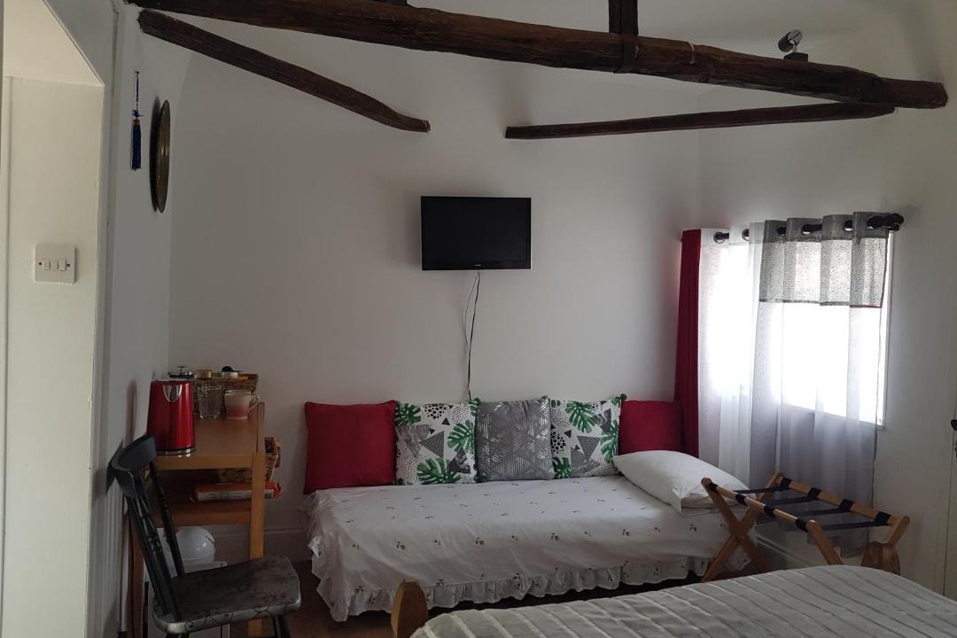 Photo of Others in Lower Swanwick