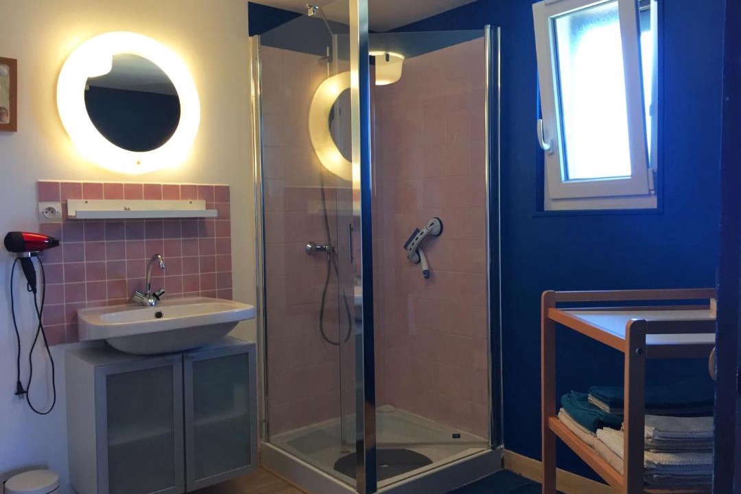 Photo of Bathroom in Bernay