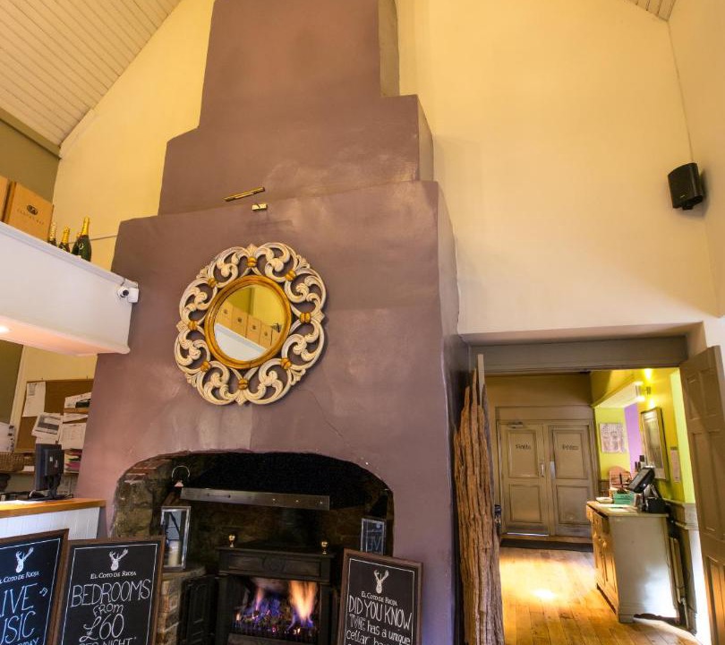 Photo of Others in Earls Barton