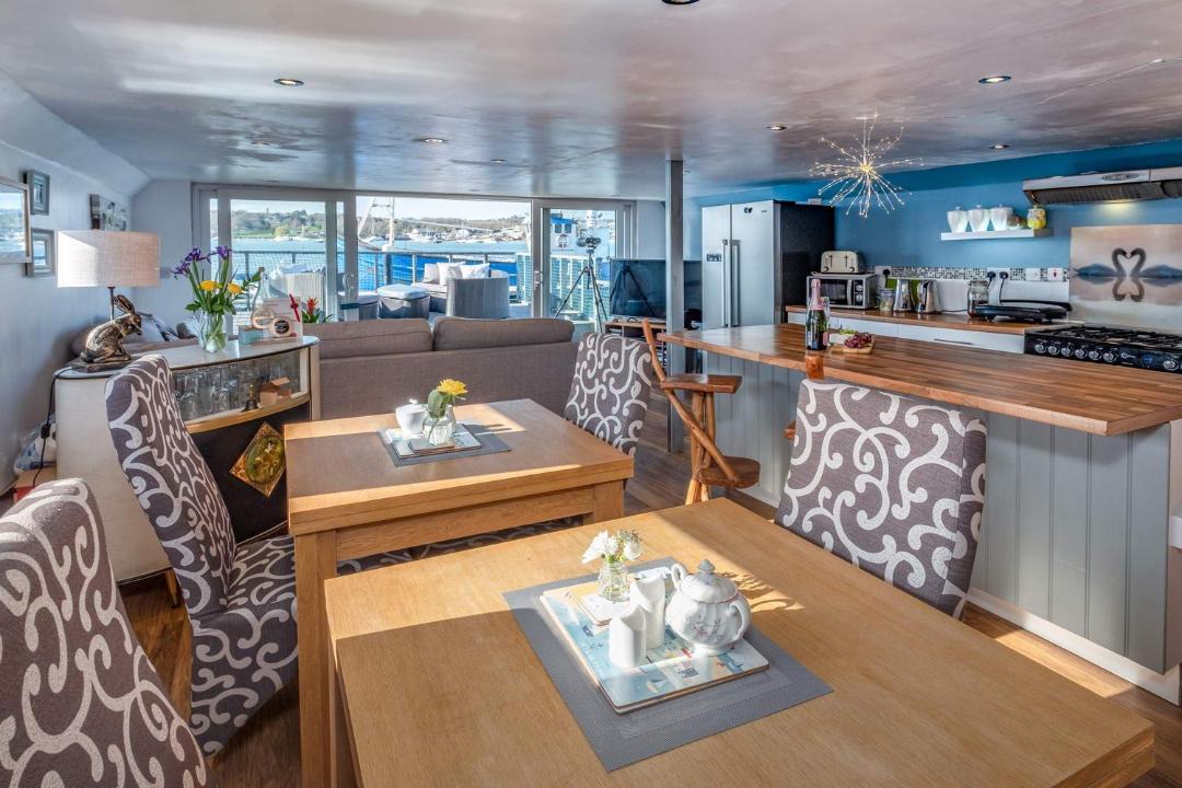 Photo of Livingroom in Ryde