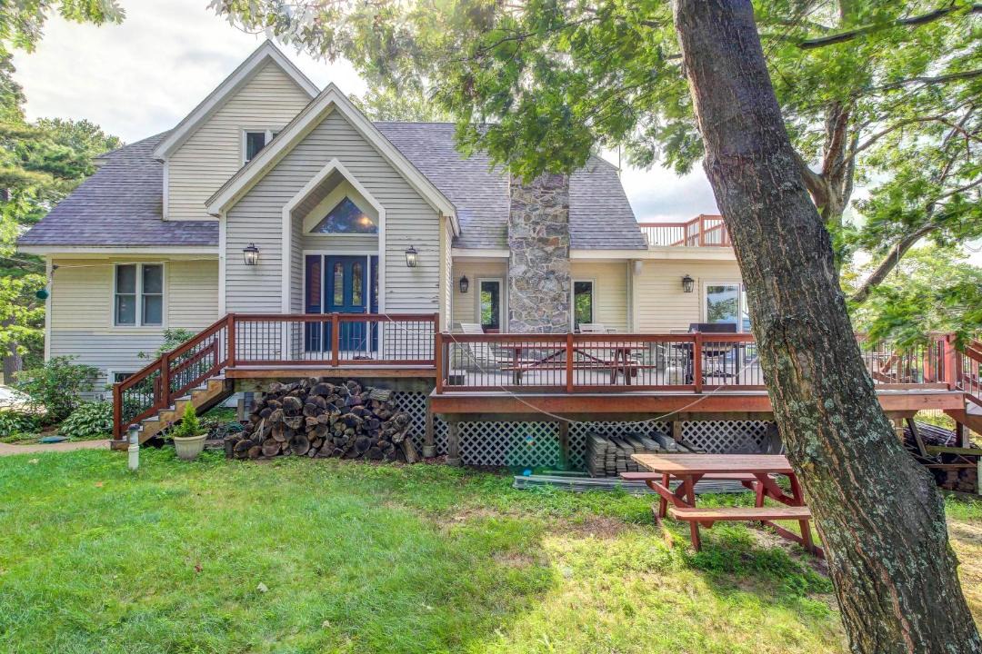 Photo of Others in Malletts Bay