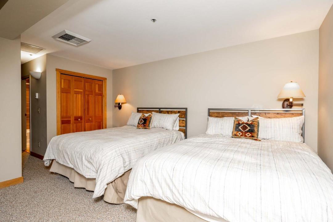 Photo of Others in Big Sky