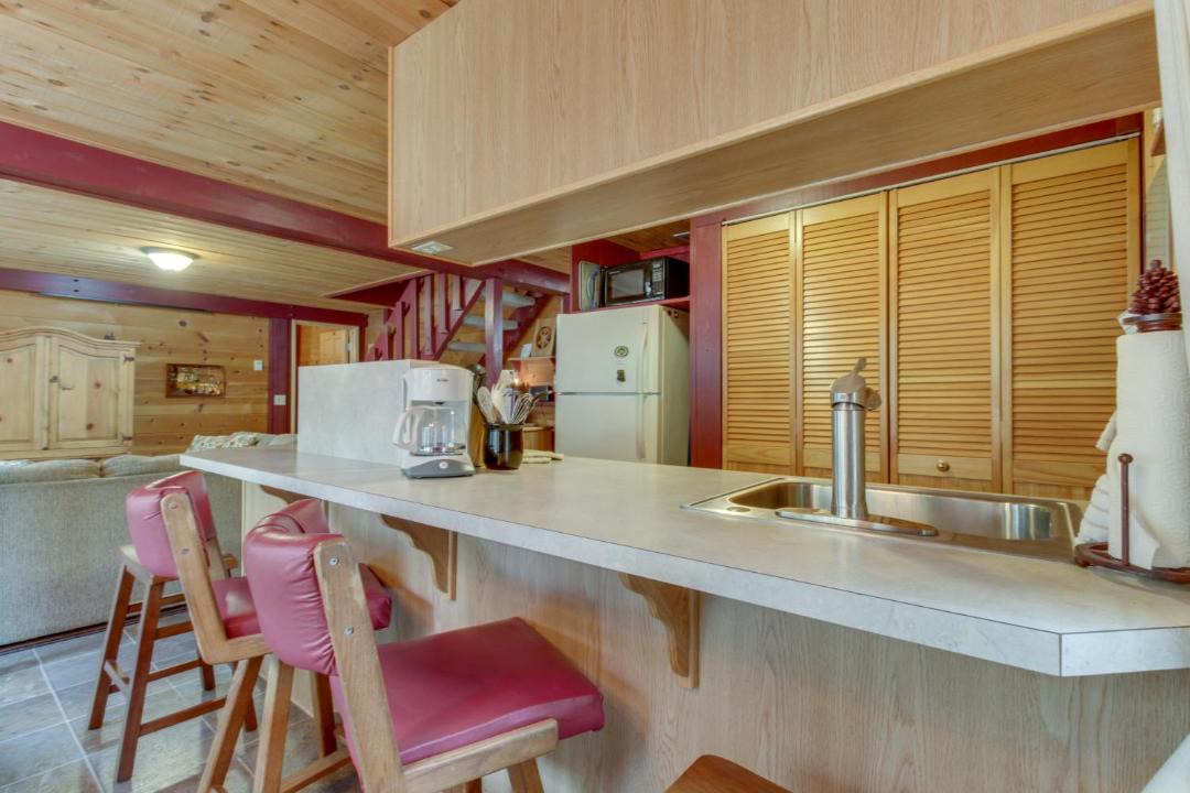 Photo of Kitchen in Sunriver