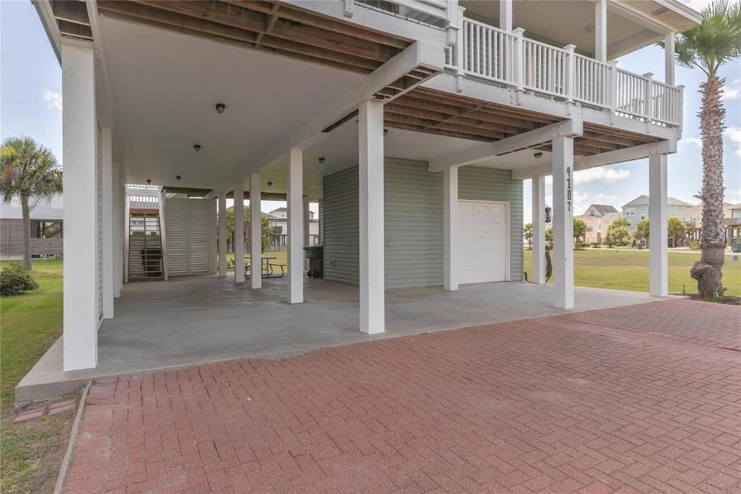 Photo of Buildings in Pointe San Luis
