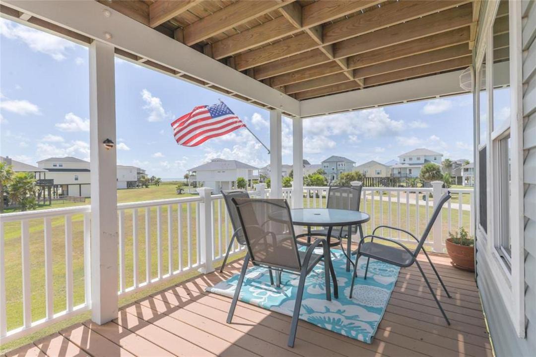 Photo of Patio Balcony in Pointe San Luis