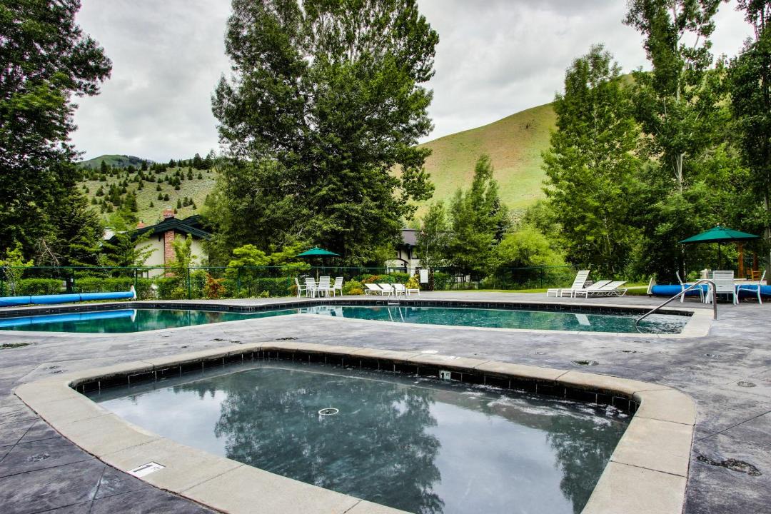 Photo of Others in Warm Springs