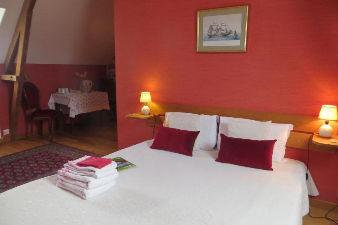 Photo of Others in Carneville