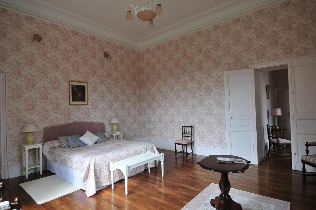 Photo of Bedroom in Villeneuve-sur-Allier