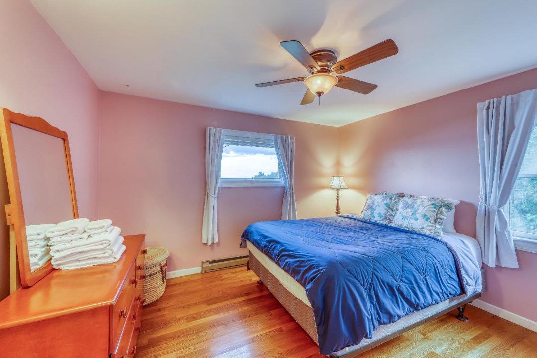 Photo of Bedroom in North Hero