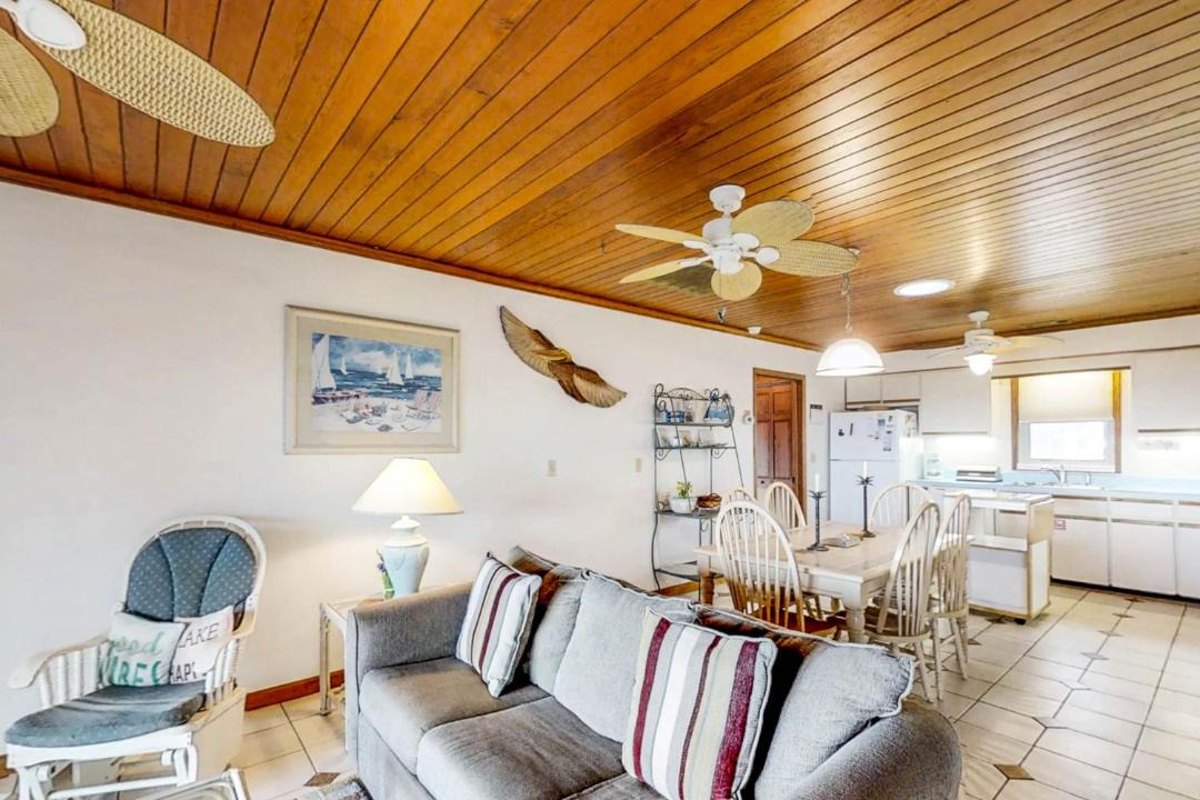 Photo of Livingroom in Indian Pass