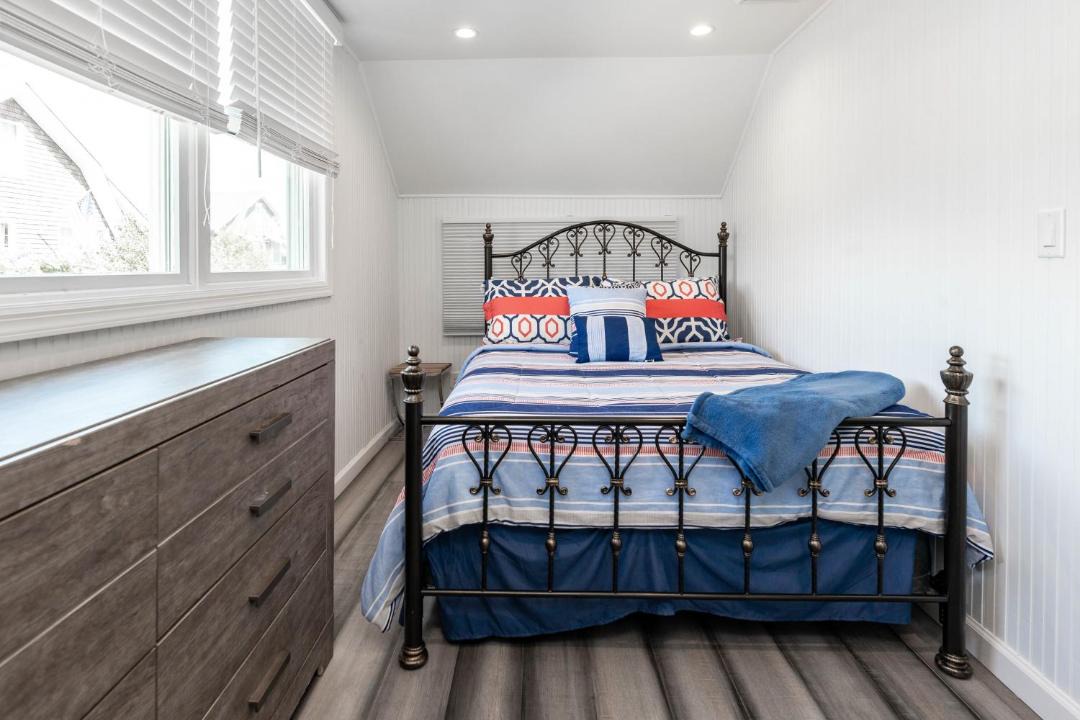 Photo of Bedroom in Ocean Beach