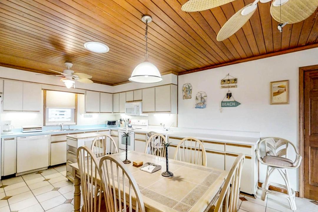 Photo of Kitchen in Indian Pass