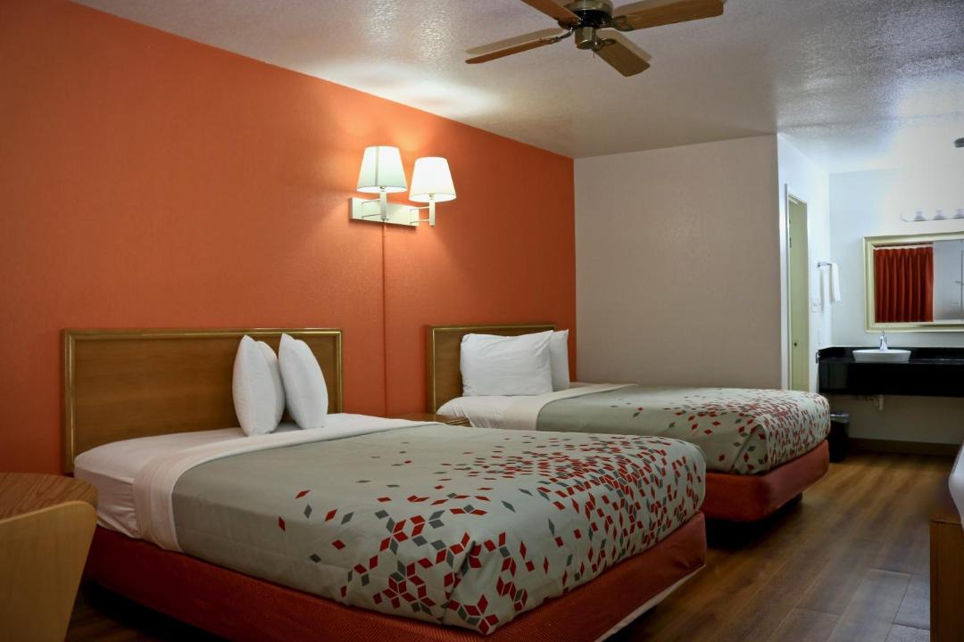 Photo of Bedroom in El Dorado