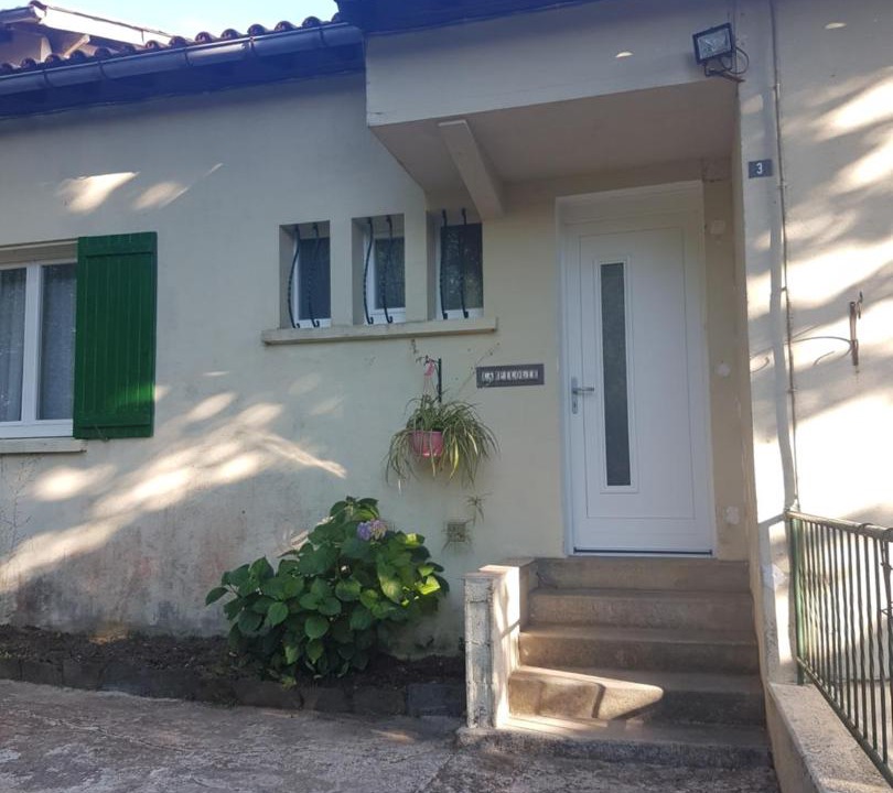 Photo of Others in Les Martys