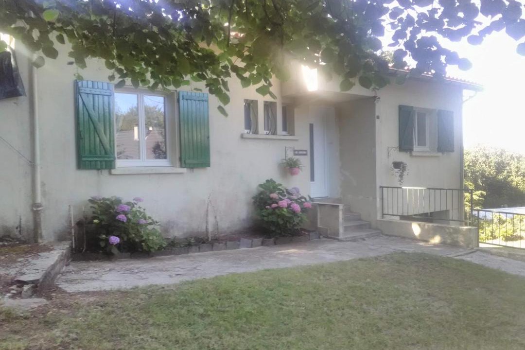 Photo of Others in Les Martys