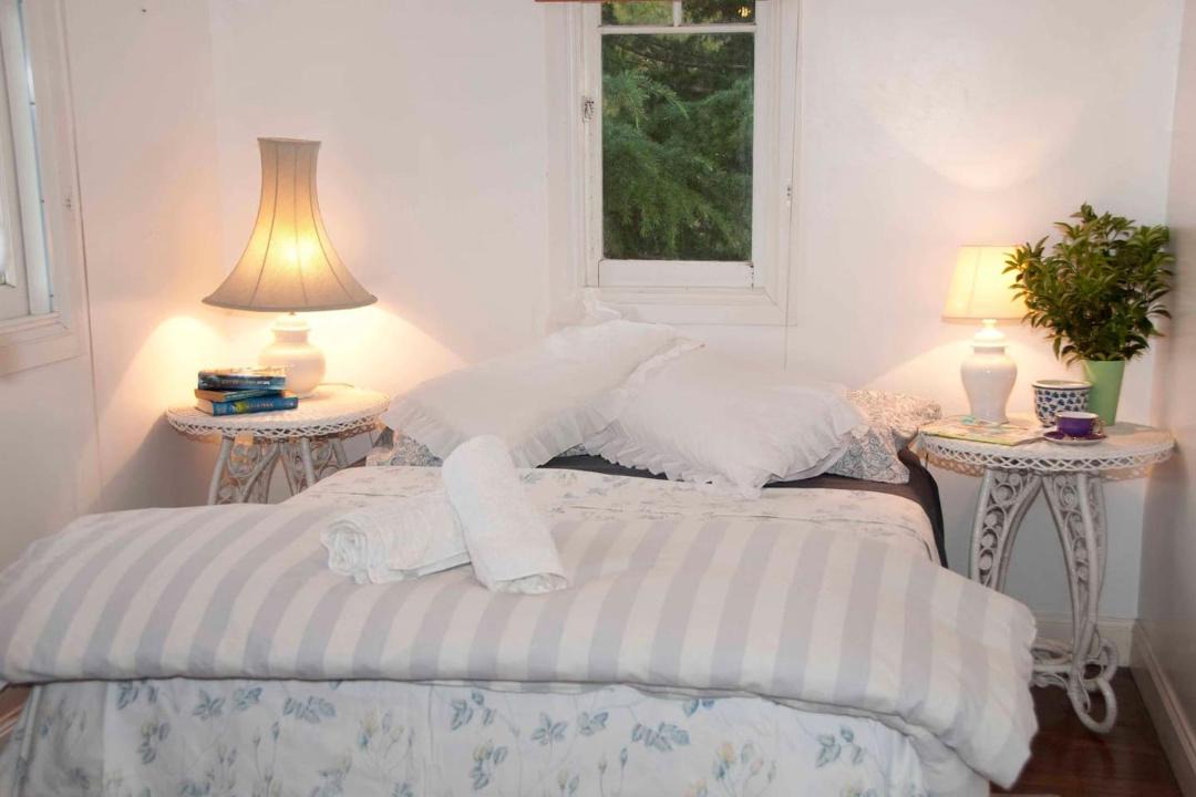 Photo of Bedroom in Rawdon Vale