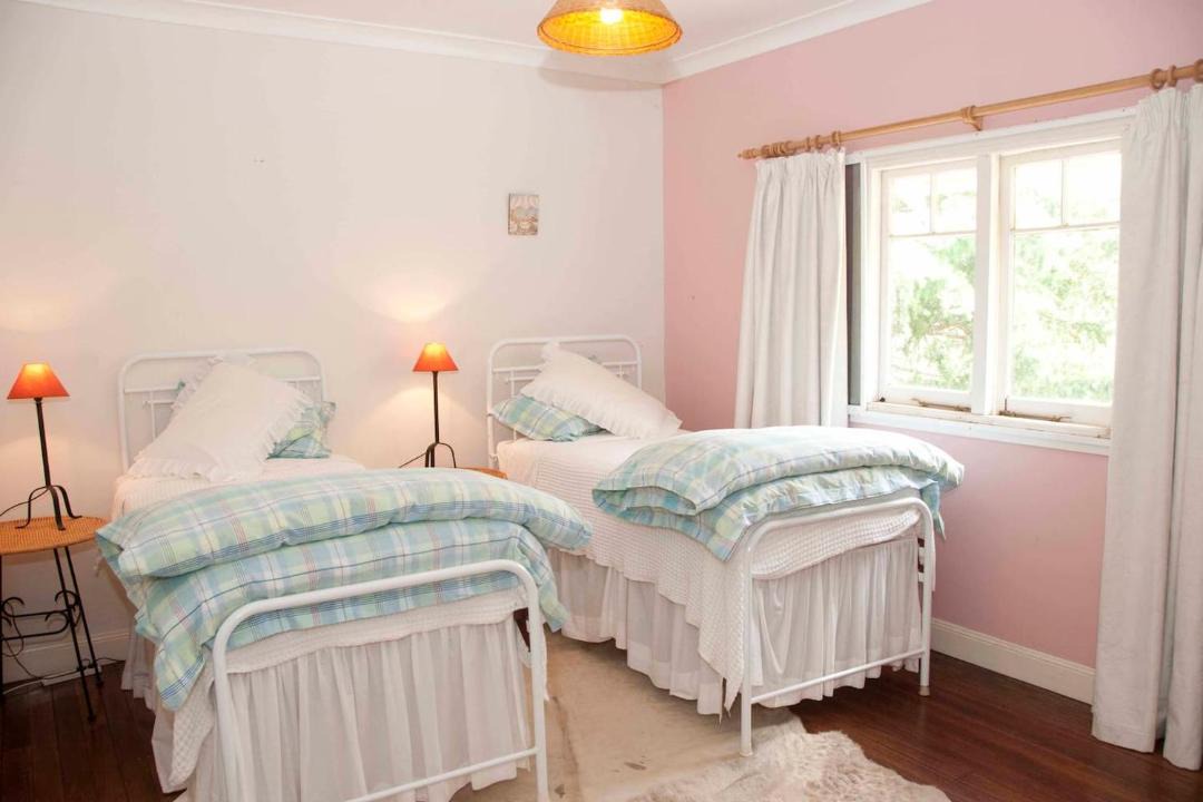 Photo of Bedroom in Rawdon Vale