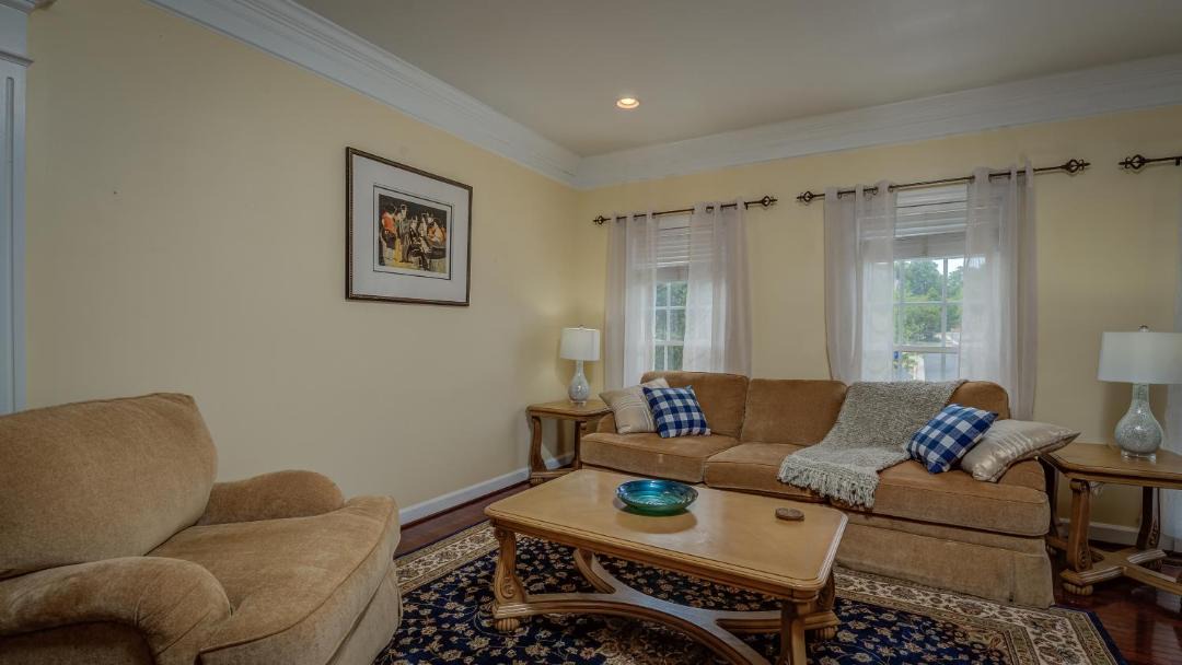 Photo of Livingroom in Lorton