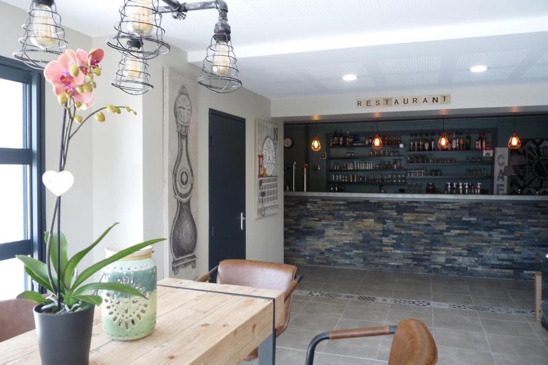 Photo of Others in Donzere