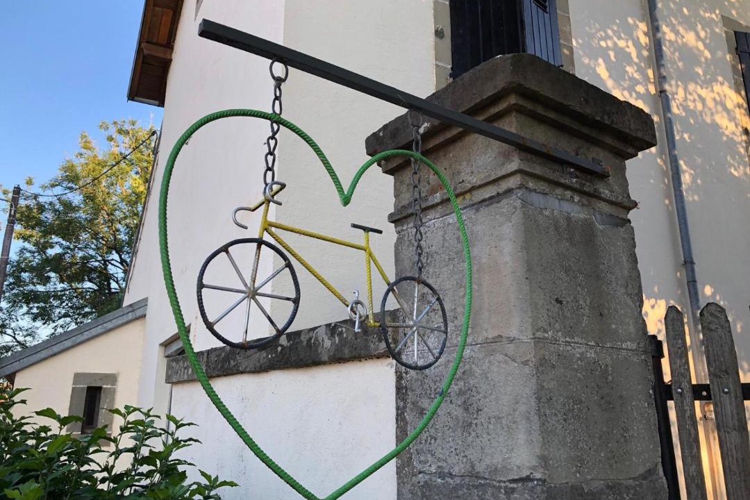 Photo of Buildings in Corre