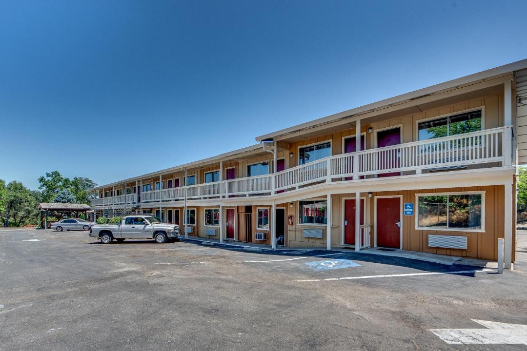 Photo of Buildings in Angels Camp