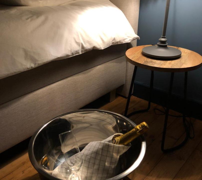 Photo of Others in Hyds