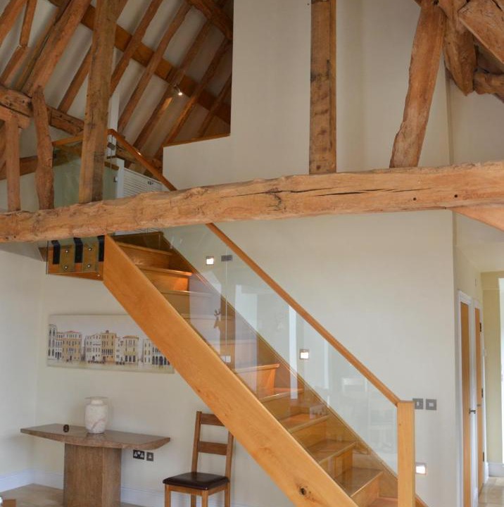 Photo of Others in South Leigh