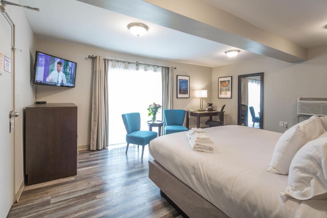 Photo of Bedroom in Lindsay