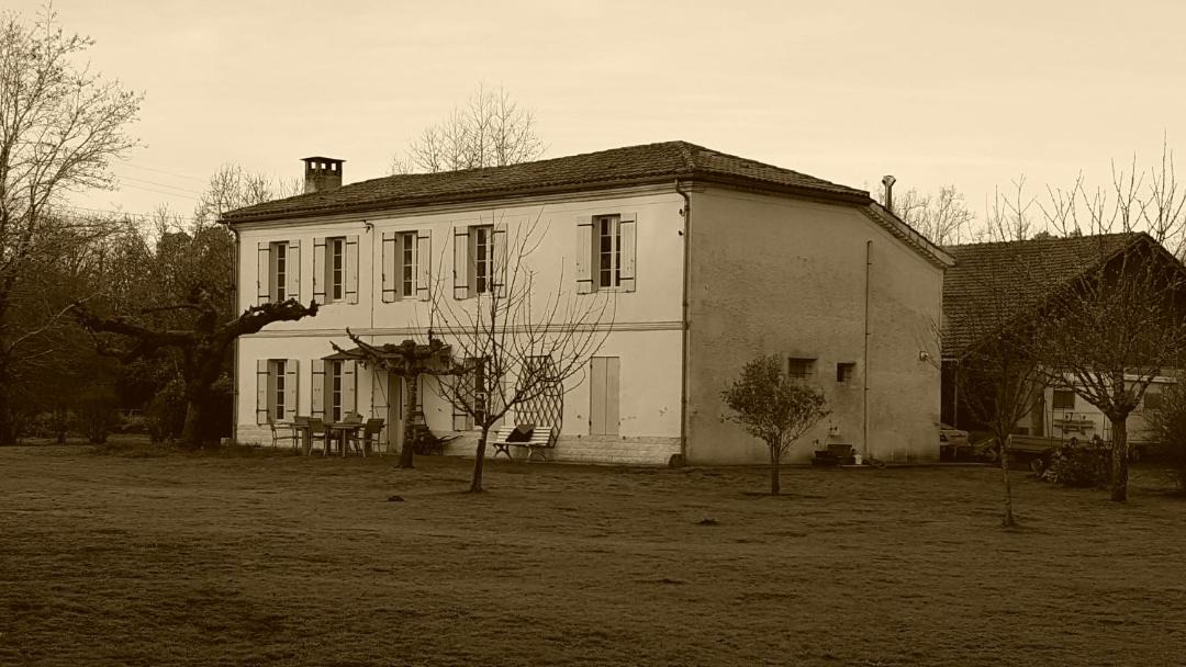 Photo of Others in Louchats