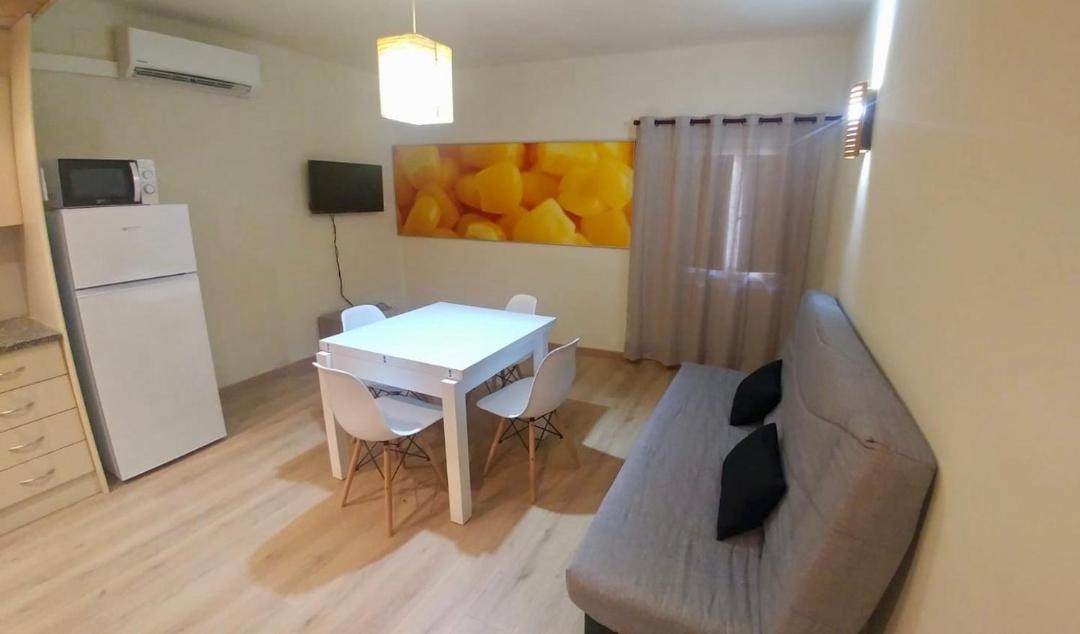 Photo of Livingroom in Vic