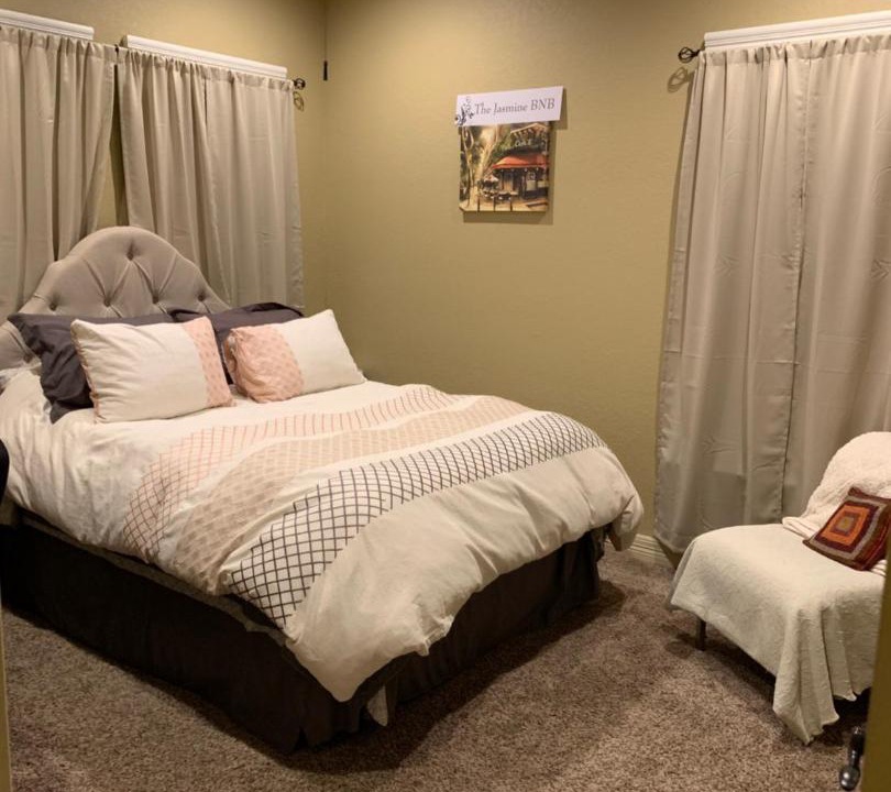 Photo of Bedroom in Medina Valley