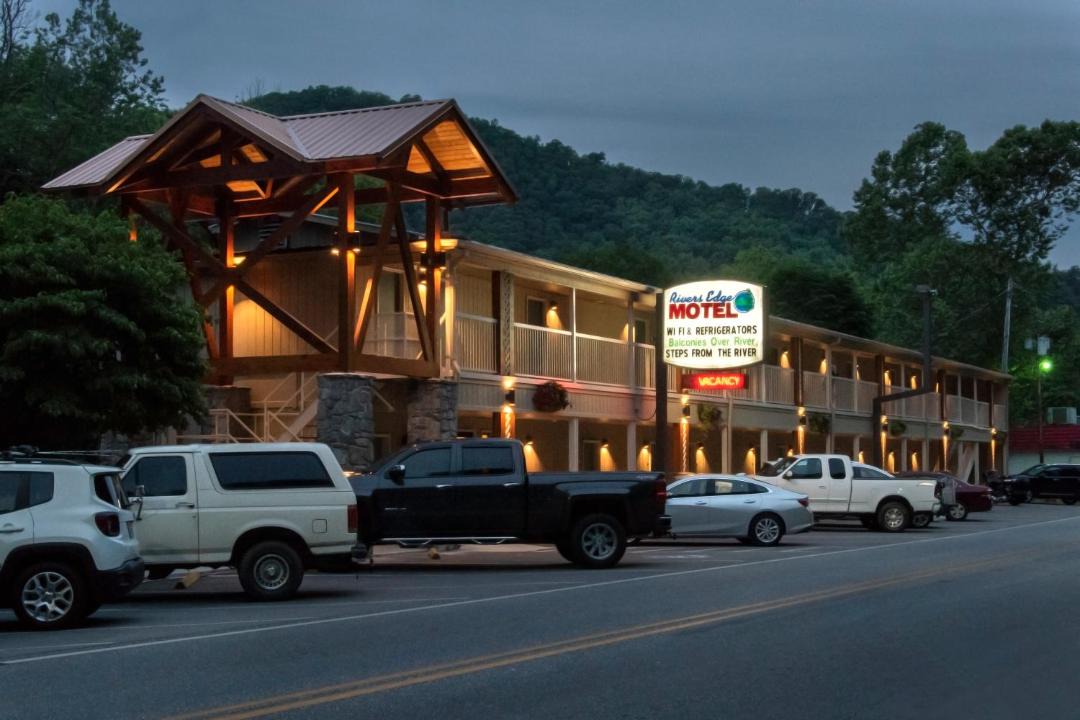 Photo of Others in Cherokee